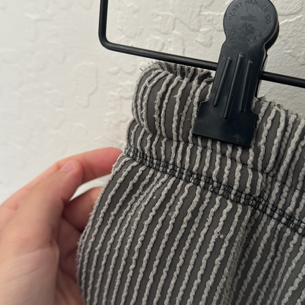 Gray White Ribbed Cap Sleeve Lounge Set M - Picture 6 of 6